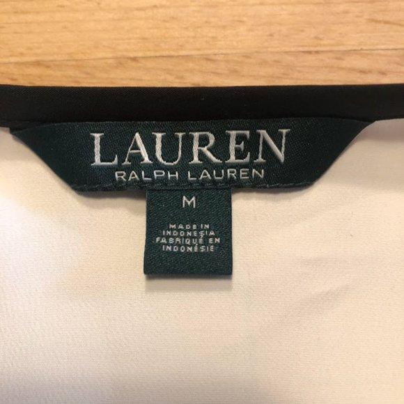 Lauren Ralph Lauren Women's Medium Split Neck Blouse White with Black Trim - Picture 2 of 7